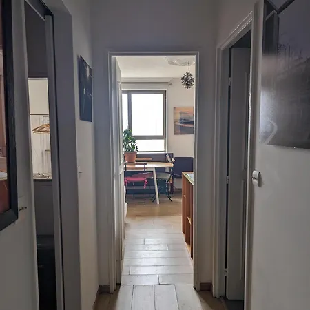 아파트 Large With Terrace For Up To 4 People *