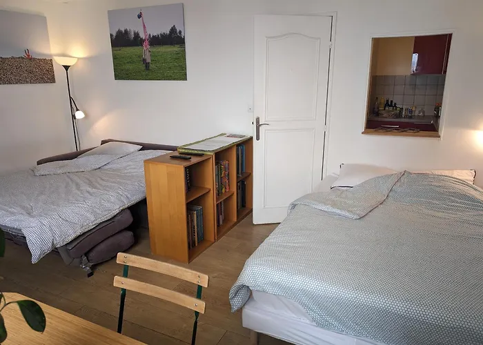 Διαμέρισμα Large With Terrace For Up To 4 People