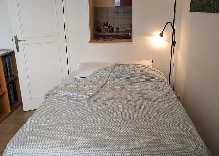 Διαμέρισμα Large With Terrace For Up To 4 People *